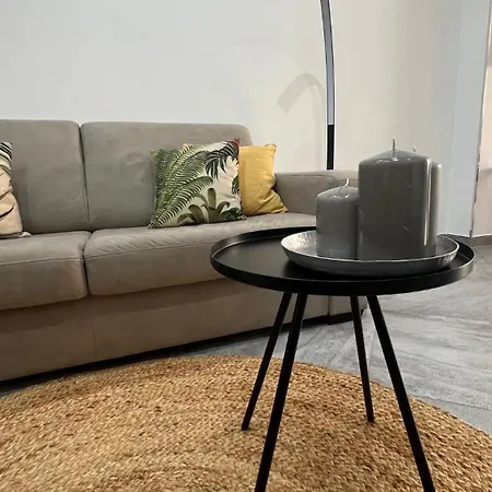 A Casuzza Apartment *